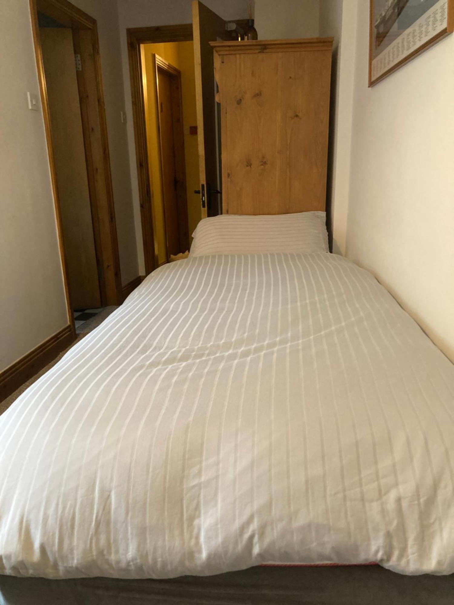 Ashes Seafood Restaurant Accommodation Ντίνγκλε Εξωτερικό φωτογραφία